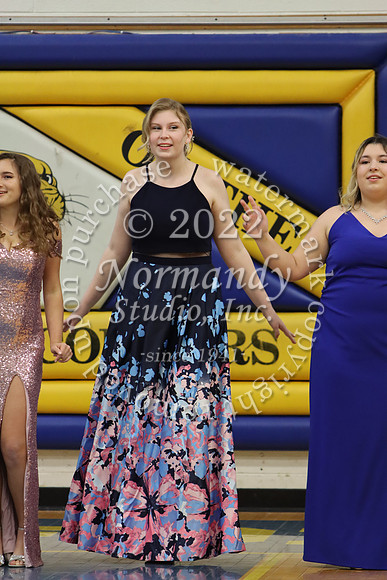 CHS_senior fashion show_50