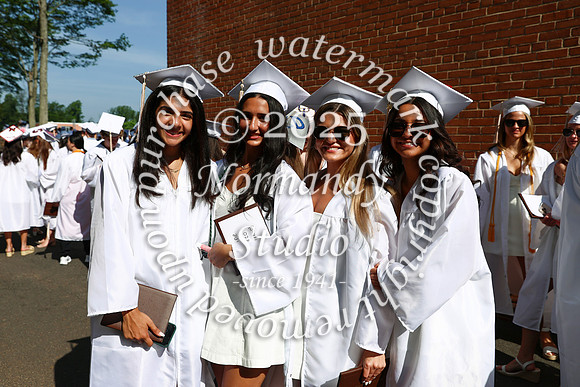 WTG_grad-candids_11