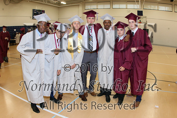 MAT_043_Grad_Candids
