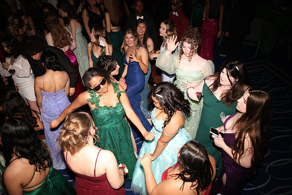SVL_jr_sr_prom_253