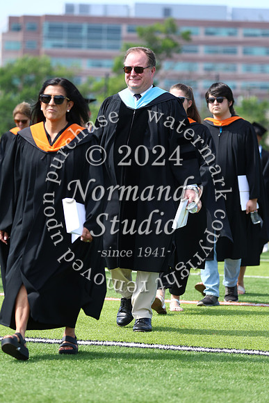 SVL_grad_candids_313