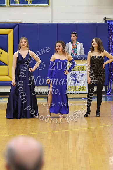 CHS_senior fashion show_66