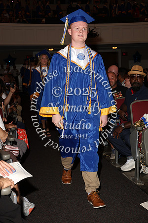 CHS_grad_candids_044