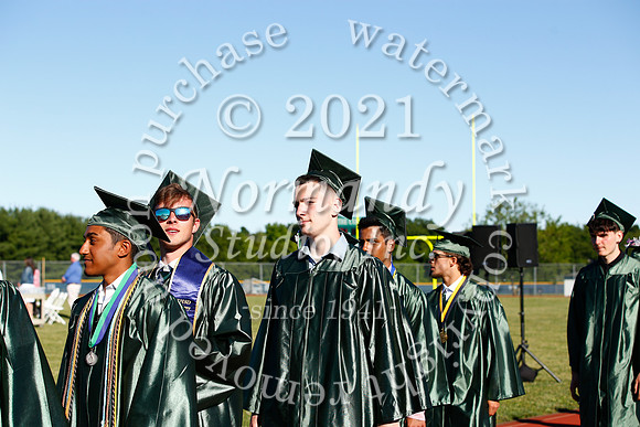 CNH_011_grad_candids