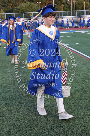 CHS_grad_candids__038