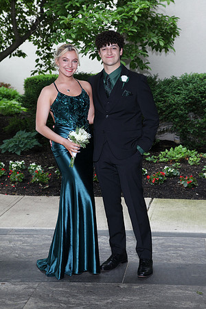 SVL_jr_sr_prom_028