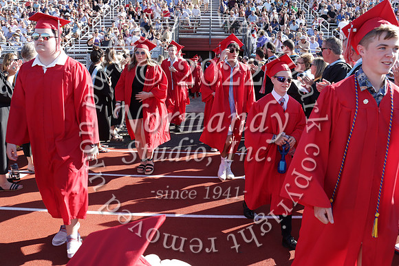 LIB_grad_candids_069