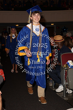 CHS_grad_candids_049